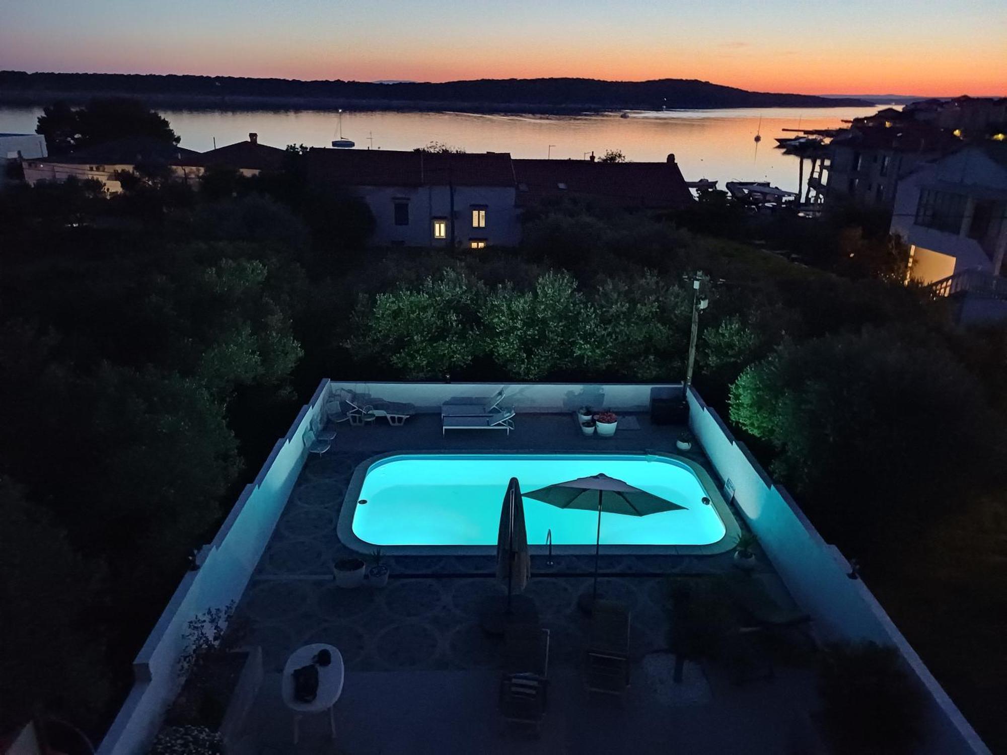 Casa Surya - Apartments With Sea View And Swimming Pool Barbat na Rabu Exterior foto